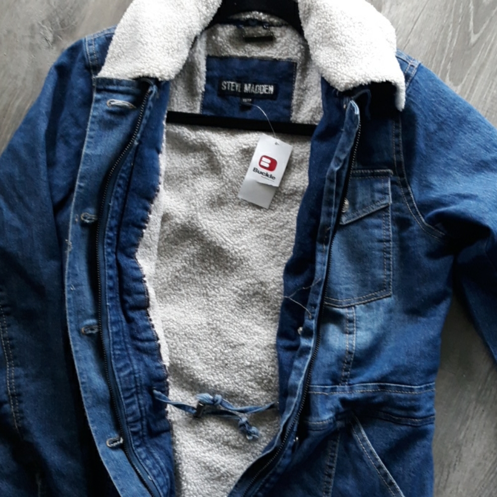 Steve Madden Blue Denim Jacket with removable Cream Sherpa Collar - Picture 5 of 10